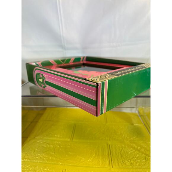 NEW Wicked PINK Glinda Frame Wall Clock Good Witch - Picture 8 of 11